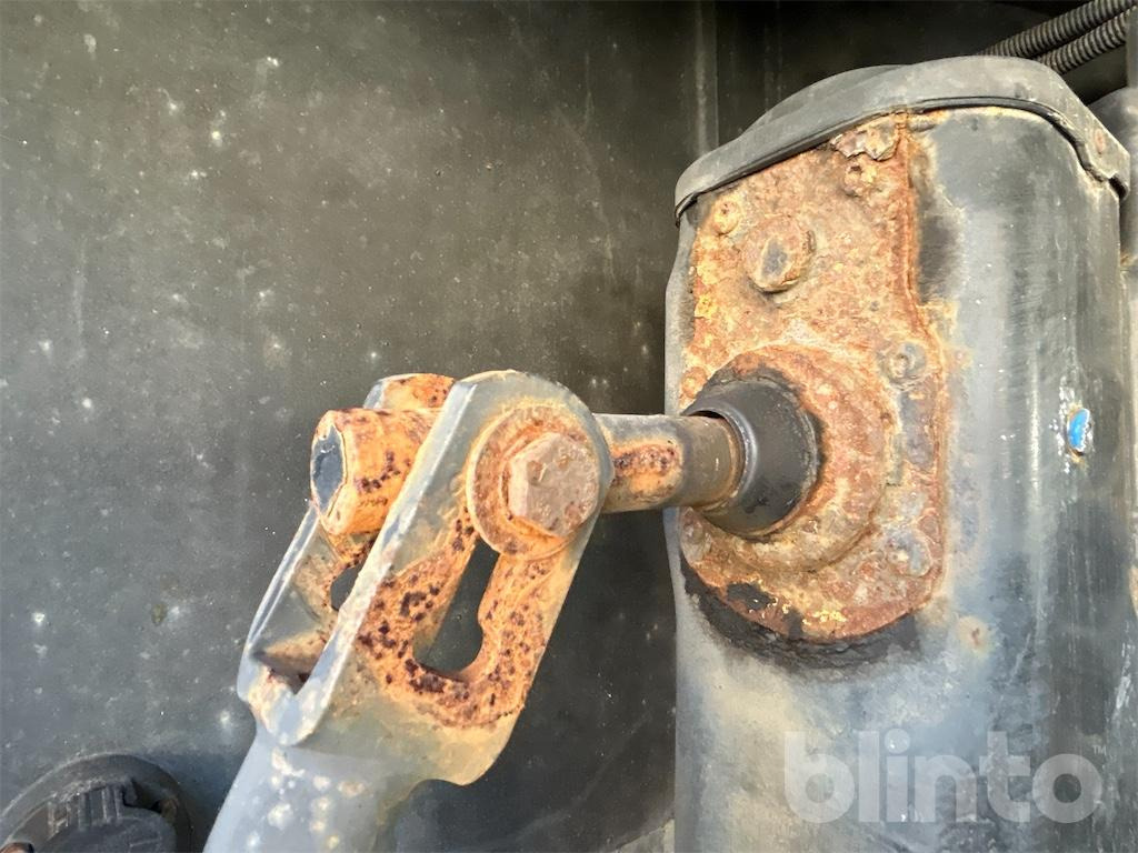 Bortu puspiekabe/ Platforma Meusburger Typ MPG-3 (2008): foto 41