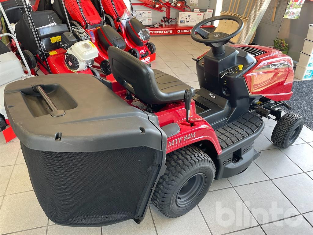 Mountfield MTF 84M (neu/unbenutzt, Bj. 2025) - Zāles pļāvējs: foto 4 Mountfield MTF 84M (neu/unbenutzt, Bj. 2025) - Zāles pļāvējs: foto 4