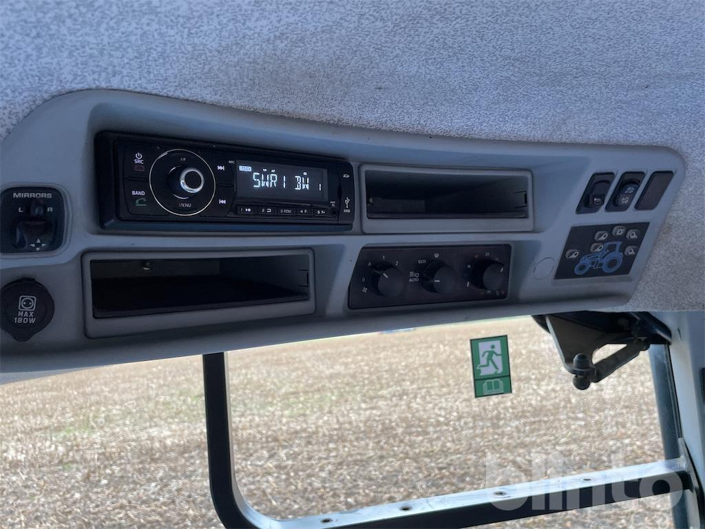 Traktors New Holland T7 230 (2018): foto 35