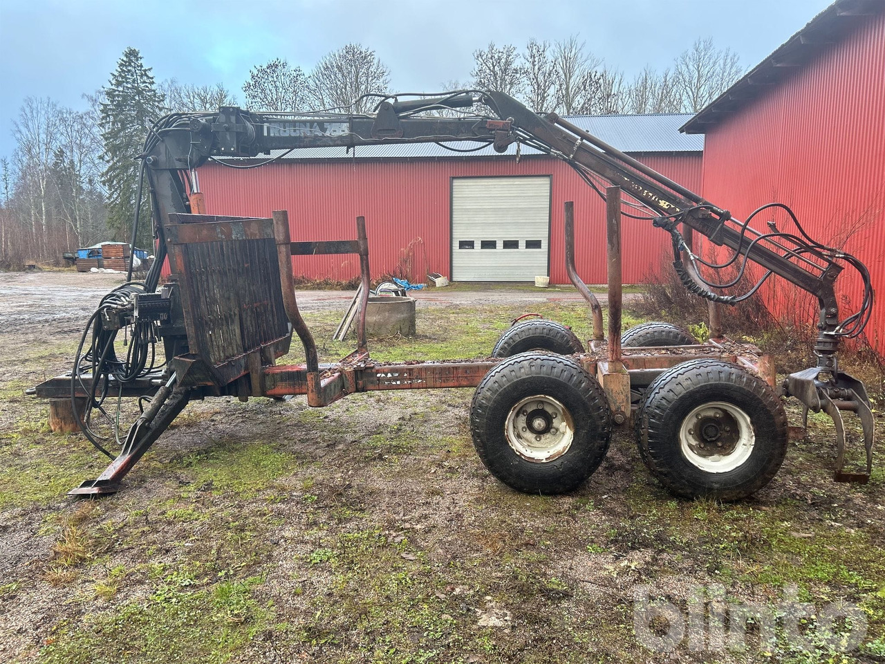 Meža piekabe Patruuna 7000: foto 6 Meža piekabe Patruuna 7000: foto 6