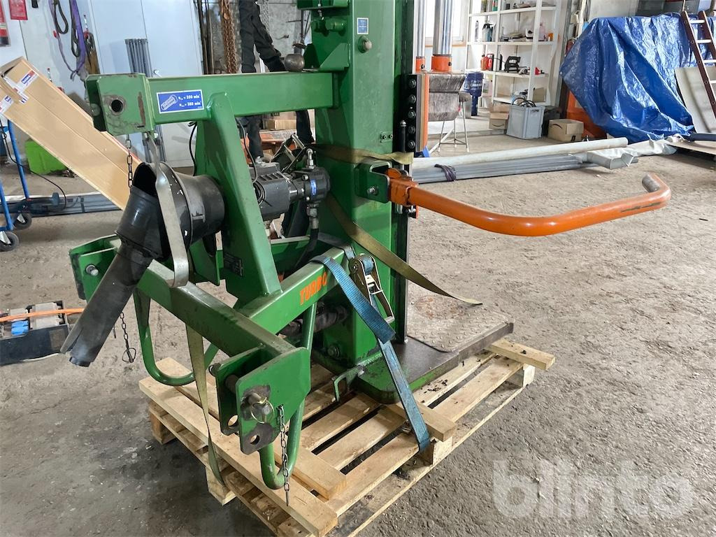 Malkas skaldītājs Posch Hydo Combi 24 (2012): foto 10 Malkas skaldītājs Posch Hydo Combi 24 (2012): foto 10