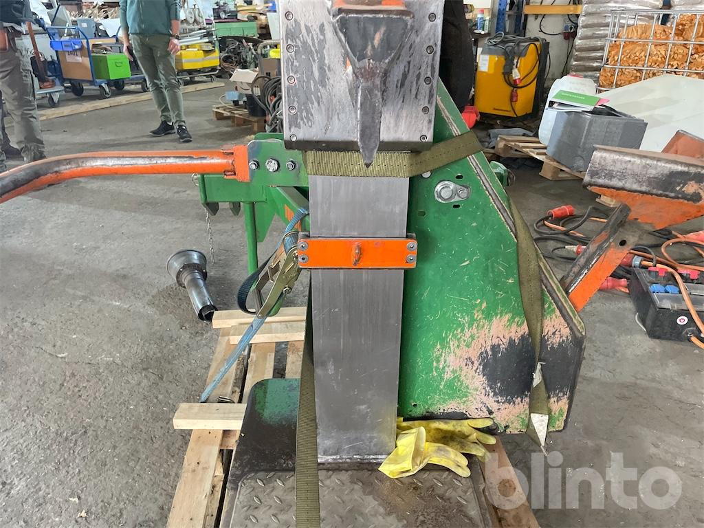 Malkas skaldītājs Posch Hydo Combi 24 (2012): foto 43 Malkas skaldītājs Posch Hydo Combi 24 (2012): foto 43