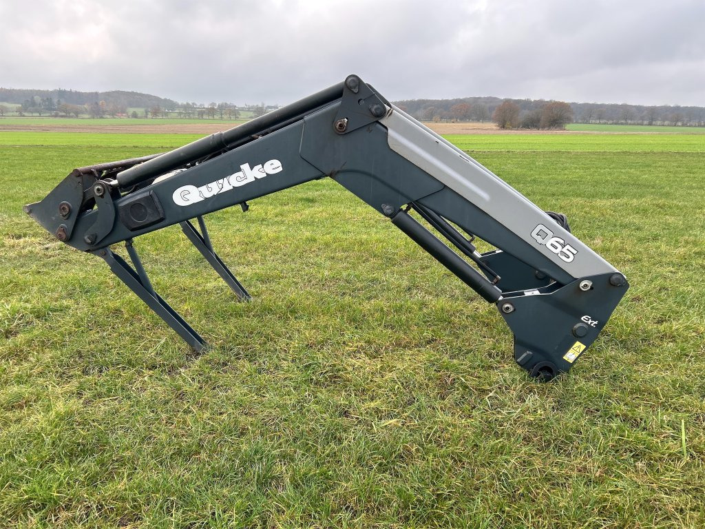 Quicke q65 - Frontālais iekrāvējs: foto 4 Quicke q65 - Frontālais iekrāvējs: foto 4