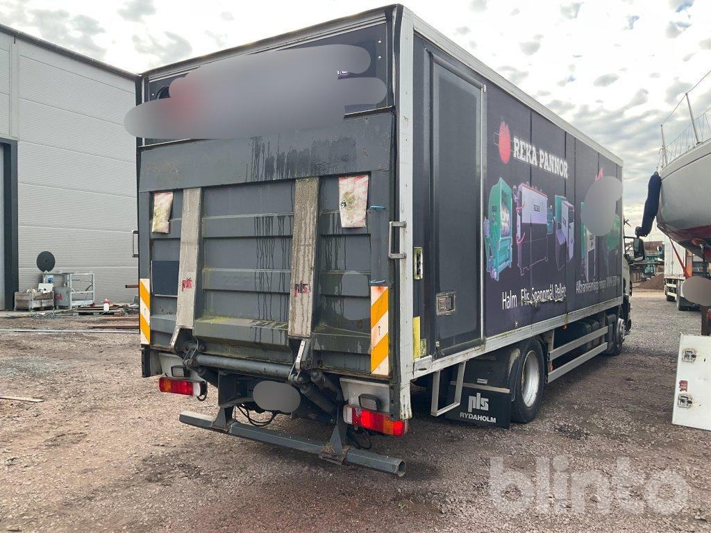 SCANIA P94DB4X2LB230 - Kravas automašīna ar slēgto virsbūvi: foto 4 SCANIA P94DB4X2LB230 - Kravas automašīna ar slēgto virsbūvi: foto 4