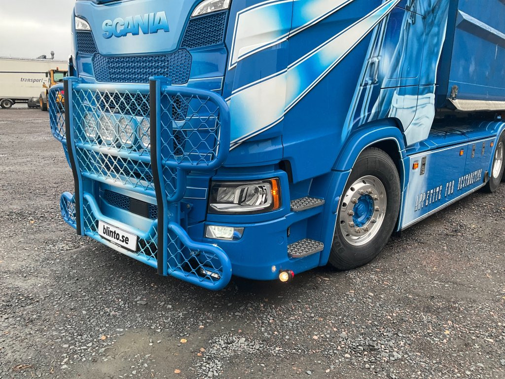 SCANIA S660 - Pacēlājs ar āķi: foto 3 SCANIA S660 - Pacēlājs ar āķi: foto 3