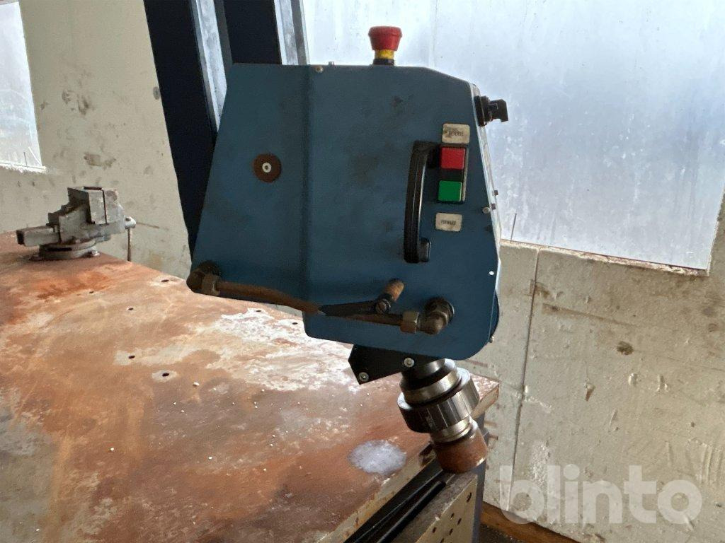 SL gängmaskin M12 - M45 - Darbagalds: foto 2 SL gängmaskin M12 - M45 - Darbagalds: foto 2