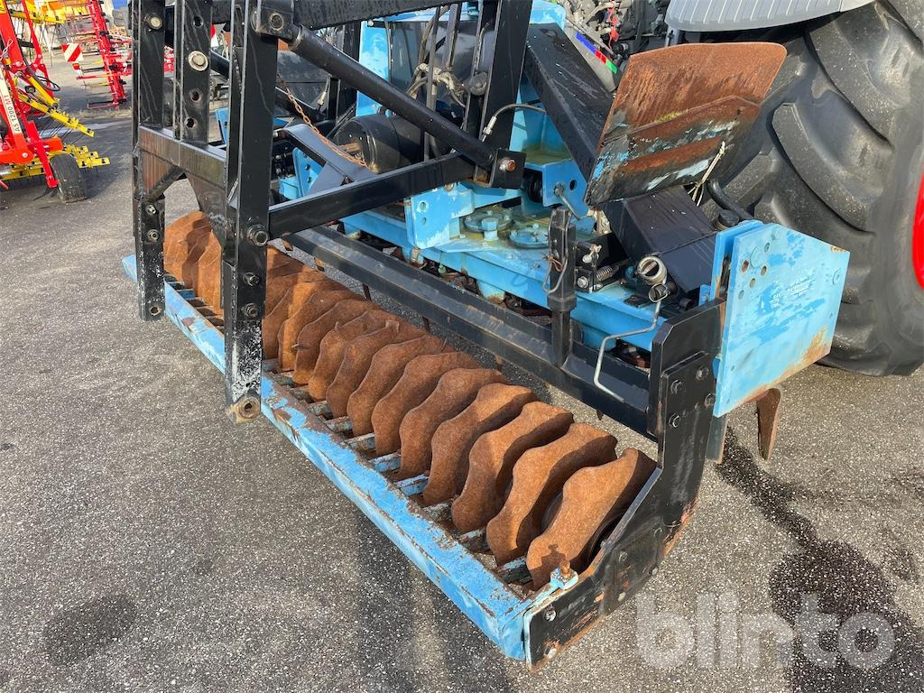 Sigma King 3000 (2000) - Zemes frēze: foto 1 Sigma King 3000 (2000) - Zemes frēze: foto 1