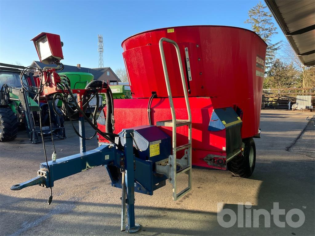 Siloking MK 10T (2011) - Lopbarības mikseris: foto 1 Siloking MK 10T (2011) - Lopbarības mikseris: foto 1