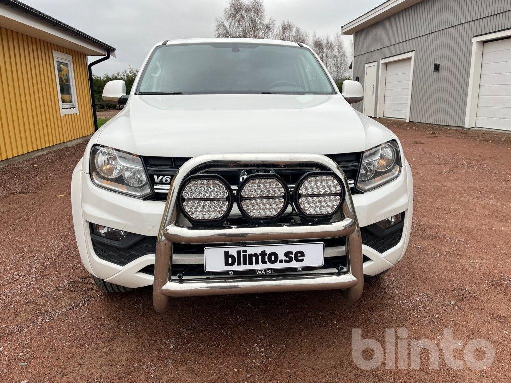 VOLKSWAGEN AMAROK 3.0 V6 TDI - Pikaps: foto 2 VOLKSWAGEN AMAROK 3.0 V6 TDI - Pikaps: foto 2