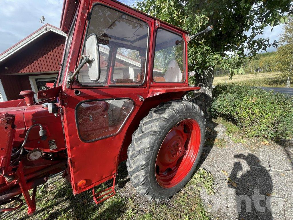 VOLVO-BM T 430 med lastare - Traktors: foto 5 VOLVO-BM T 430 med lastare - Traktors: foto 5