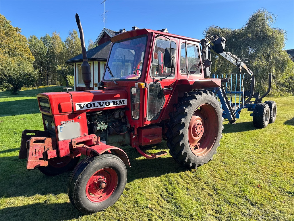 VOLVO-BM T 500 - Traktors: foto 1 VOLVO-BM T 500 - Traktors: foto 1