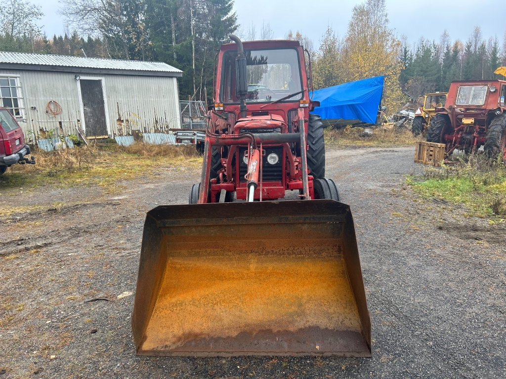 VOLVO-BM T 500 - Traktors: foto 2 VOLVO-BM T 500 - Traktors: foto 2