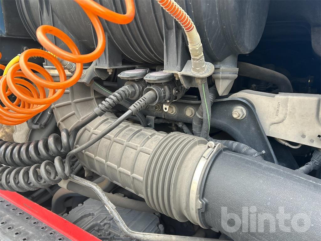 Vilcējs Ford F-Max 500 mit Retarder: foto 34 Vilcējs Ford F-Max 500 mit Retarder: foto 34