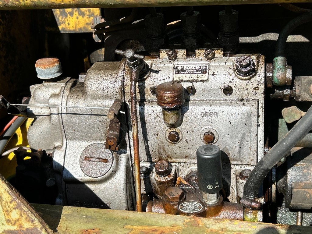 Riteņu iekrāvējs Volvo BM 218: foto 14