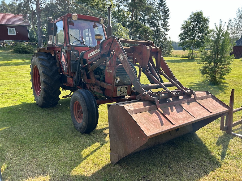 Volvo BM 650 - Traktors: foto 1 Volvo BM 650 - Traktors: foto 1