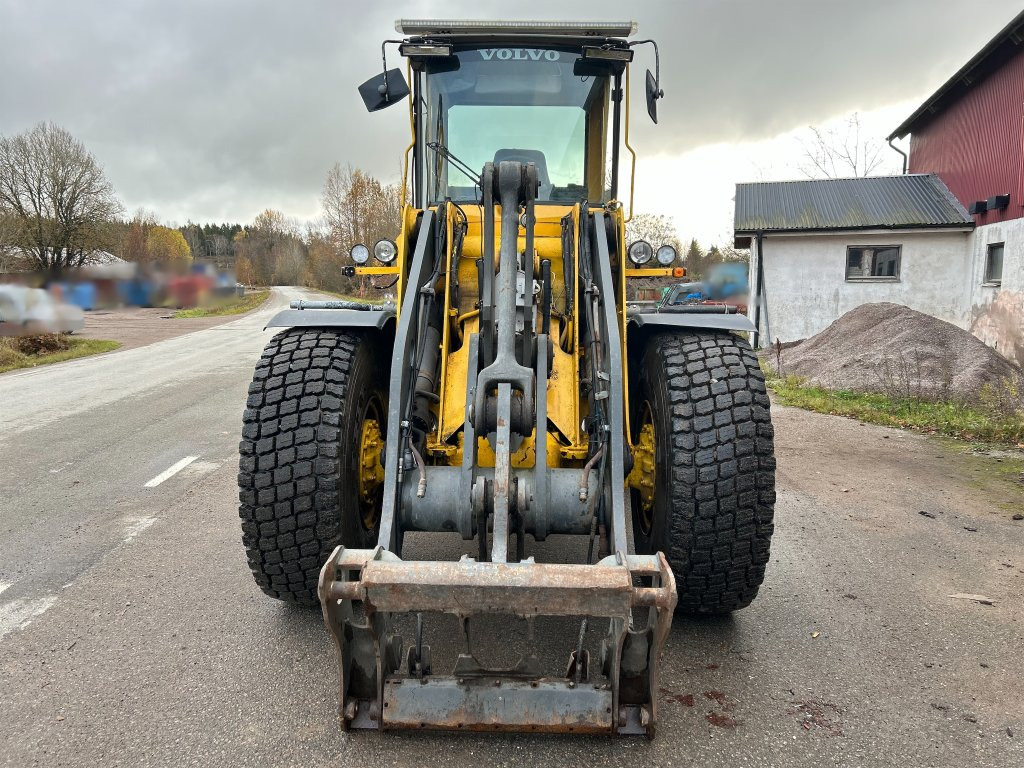 Volvo BM L90C - Riteņu iekrāvējs: foto 3 Volvo BM L90C - Riteņu iekrāvējs: foto 3