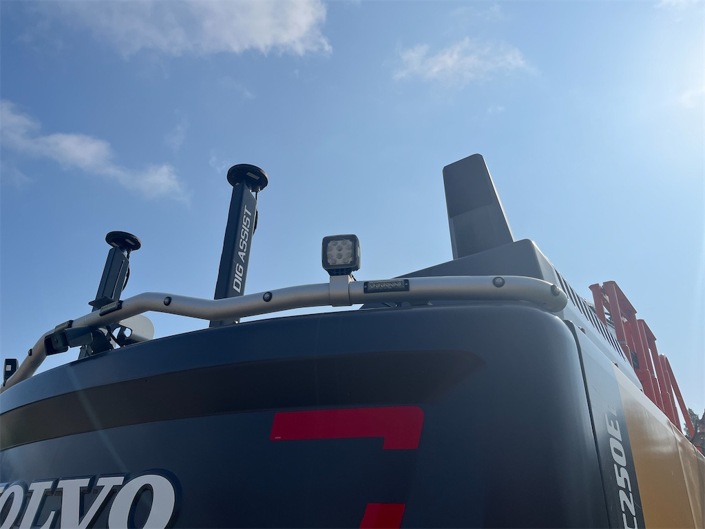 Kāpurķēžu ekskavators Volvo EC 250 EL: foto 47