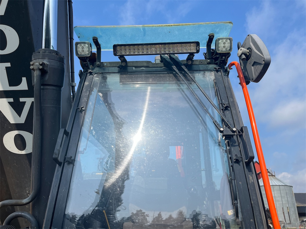 Kāpurķēžu ekskavators Volvo EC 250 EL: foto 32