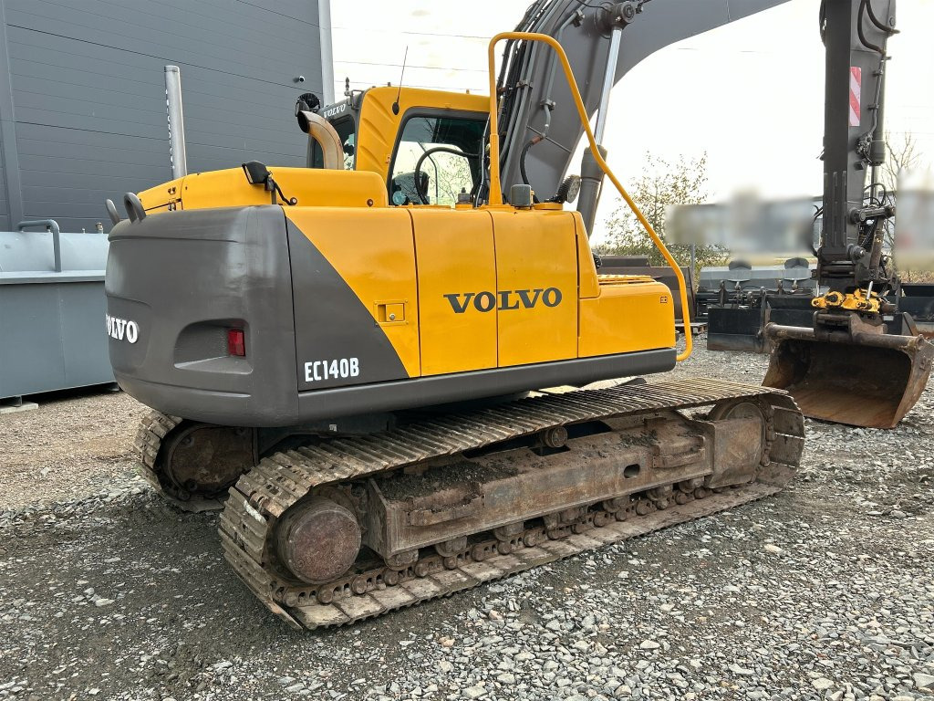 Volvo EC140BLC - Kāpurķēžu ekskavators: foto 5 Volvo EC140BLC - Kāpurķēžu ekskavators: foto 5