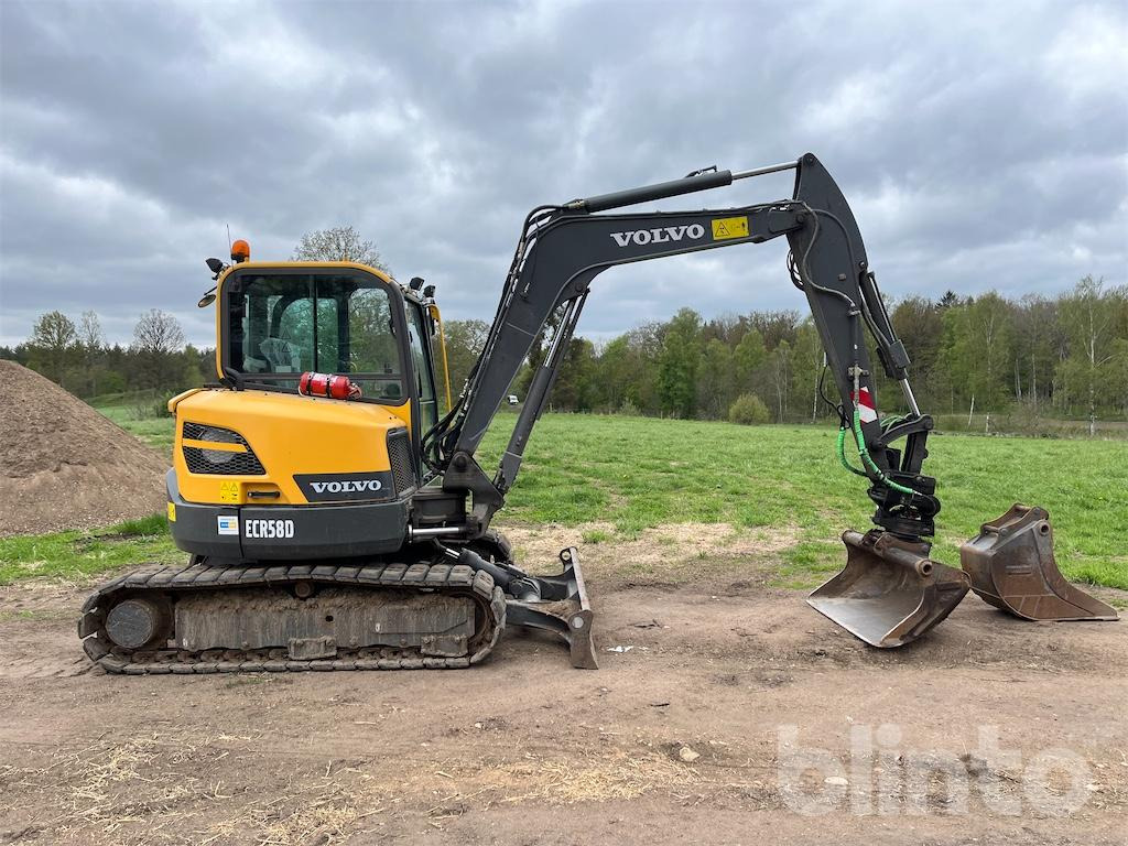 Volvo ECR58D med 5 redskap - Kāpurķēžu ekskavators: foto 2 Volvo ECR58D med 5 redskap - Kāpurķēžu ekskavators: foto 2