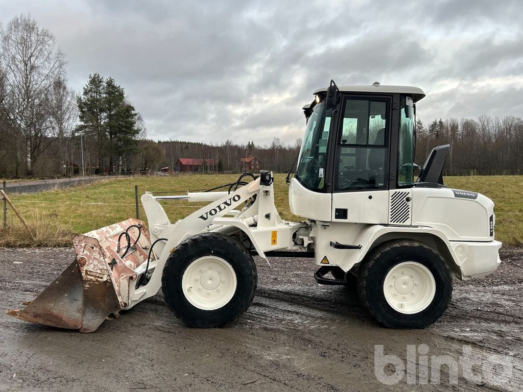 Volvo L30G - Riteņu iekrāvējs: foto 2 Volvo L30G - Riteņu iekrāvējs: foto 2