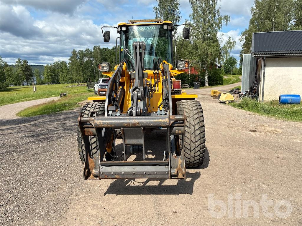 Volvo L35G - Riteņu iekrāvējs: foto 2 Volvo L35G - Riteņu iekrāvējs: foto 2