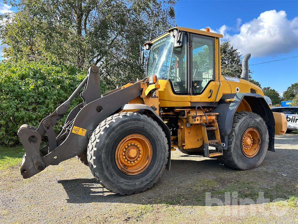 Volvo L90G - Riteņu iekrāvējs: foto 2 Volvo L90G - Riteņu iekrāvējs: foto 2