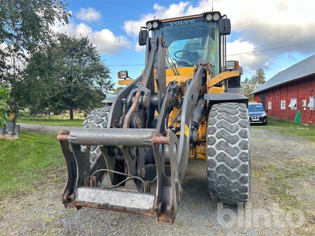 Volvo L90G - Riteņu iekrāvējs: foto 4 Volvo L90G - Riteņu iekrāvējs: foto 4