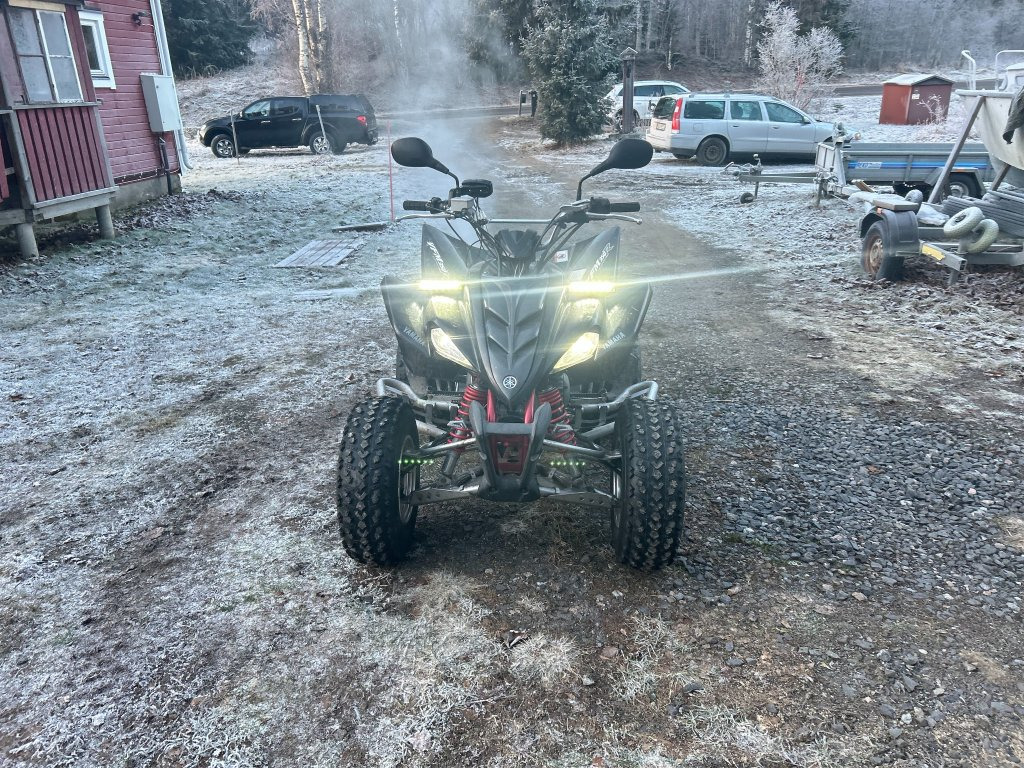 YAMAHA YFM350R - Motocikls: foto 2 YAMAHA YFM350R - Motocikls: foto 2