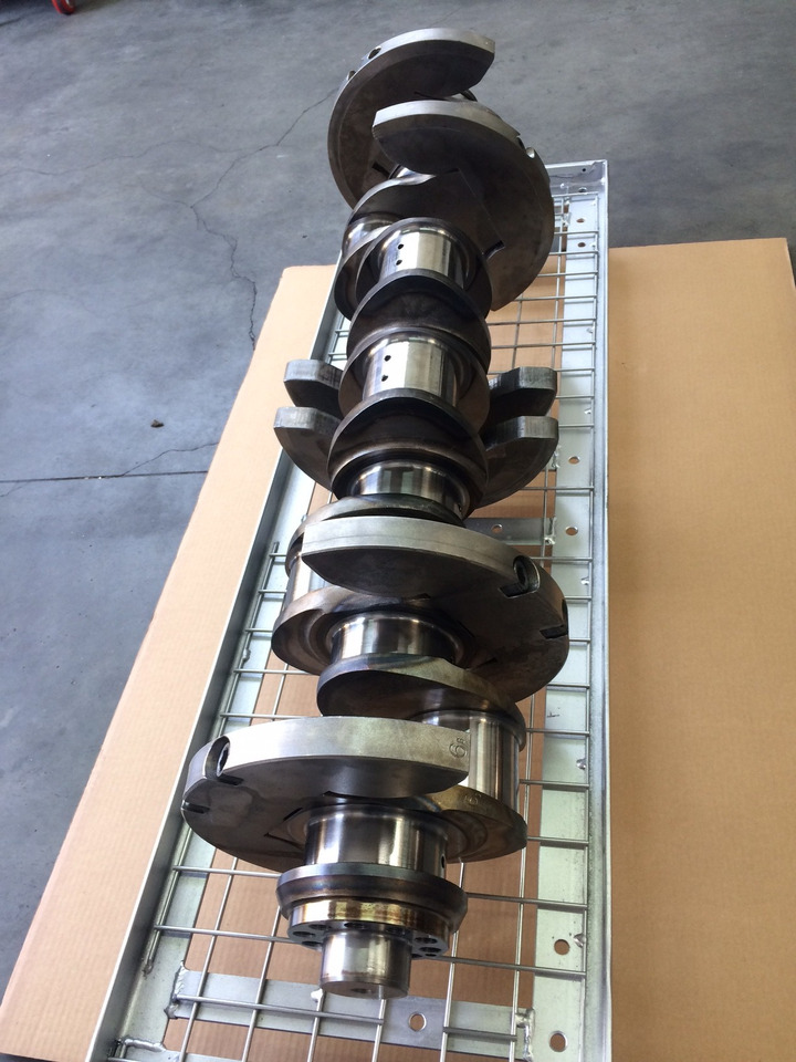 ALBERO MOTORE MAN D2842 - V12 - Kloķvārpsta: foto 3 ALBERO MOTORE MAN D2842 - V12 - Kloķvārpsta: foto 3