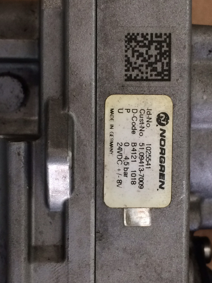 FARFALLA ACCELERAZIONE RIF. MAN 51094137013 / 51094137009 - Sensors - Kravas automašīna: foto 2 FARFALLA ACCELERAZIONE RIF. MAN 51094137013 / 51094137009 - Sensors - Kravas automašīna: foto 2
