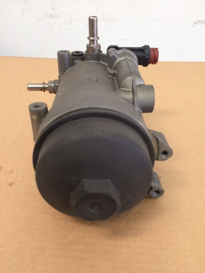 GRUPPO FILTRO CARBURANTE CON RISCALDAMENTO MAN - Degvielas filtrs - Kravas automašīna: foto 5 GRUPPO FILTRO CARBURANTE CON RISCALDAMENTO MAN - Degvielas filtrs - Kravas automašīna: foto 5