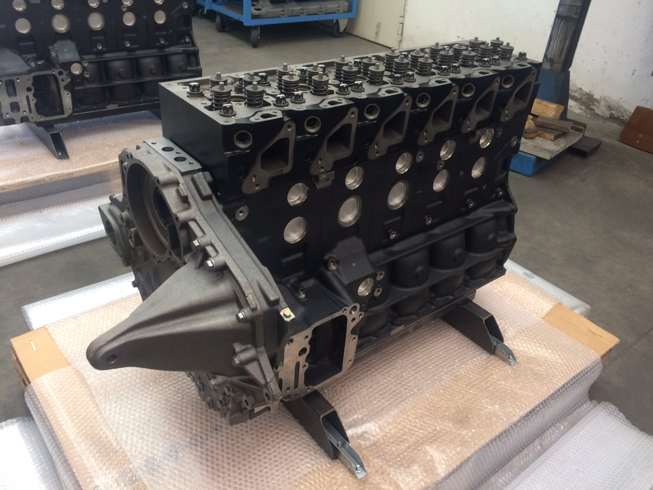 MOTORE MAN D0836LUH41 - 240CV - EURO 3 - BUS - Orizzontale - Dzinējs - Autobuss: foto 4 MOTORE MAN D0836LUH41 - 240CV - EURO 3 - BUS - Orizzontale - Dzinējs - Autobuss: foto 4