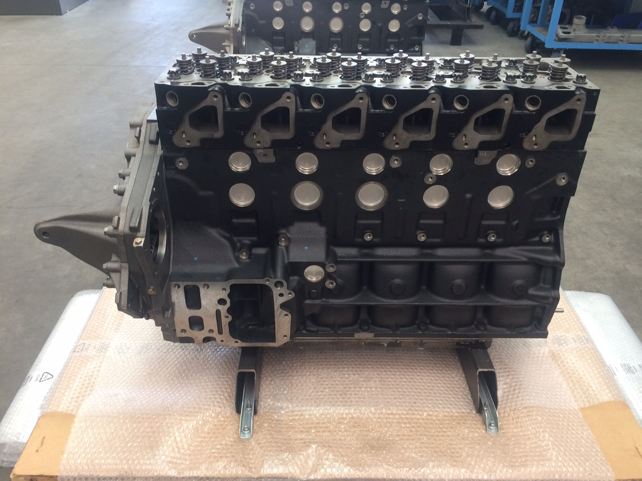 MOTORE MAN D0836LUH41 - 240CV - EURO 3 - BUS - Orizzontale - Dzinējs - Autobuss: foto 5 MOTORE MAN D0836LUH41 - 240CV - EURO 3 - BUS - Orizzontale - Dzinējs - Autobuss: foto 5