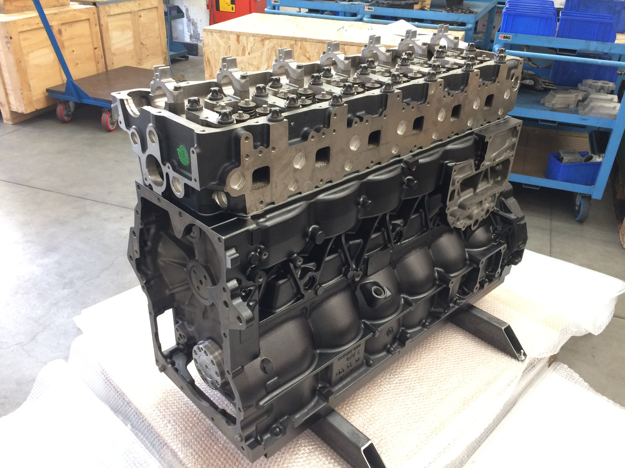 MOTORE MAN D2066LUH42 - 320CV - EEV - VERSIONE LONGBLOCK - Dzinējs: foto 1 MOTORE MAN D2066LUH42 - 320CV - EEV - VERSIONE LONGBLOCK - Dzinējs: foto 1
