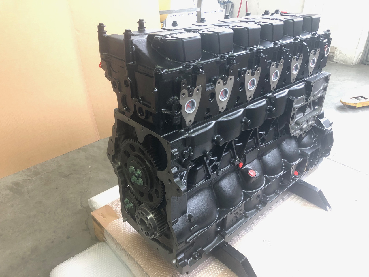 MOTORE MAN D2066LUH48 - 264kW / 360CV - EEV - Dzinējs: foto 3 MOTORE MAN D2066LUH48 - 264kW / 360CV - EEV - Dzinējs: foto 3