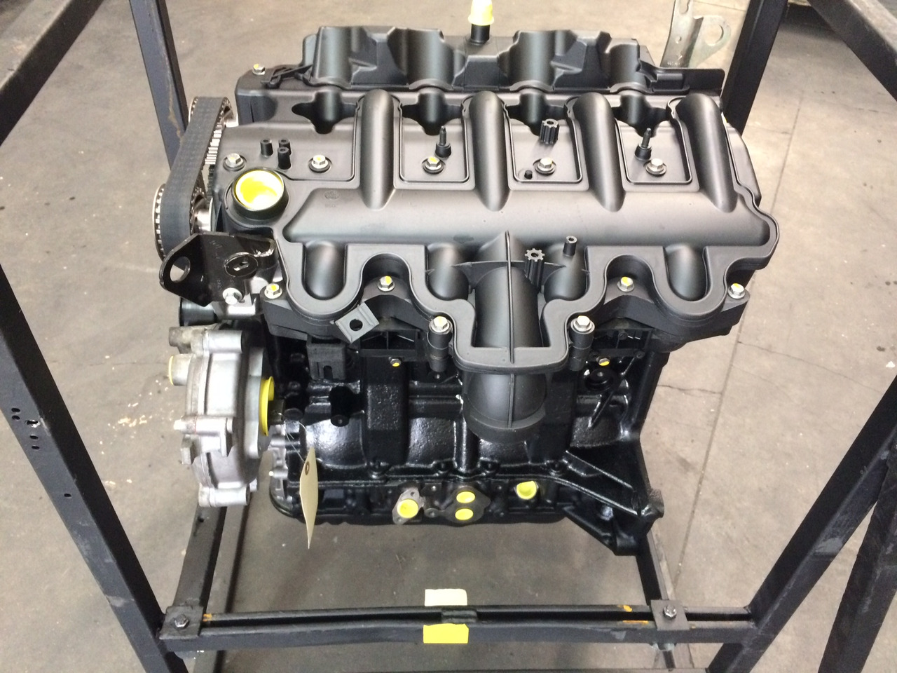 MOTORE SEMICOMPLETO RENAULT G9U-A6 PER VEICOLO RENAULT MASTER - Dzinējs: foto 2 MOTORE SEMICOMPLETO RENAULT G9U-A6 PER VEICOLO RENAULT MASTER - Dzinējs: foto 2