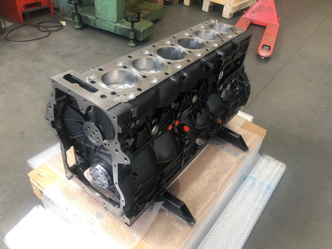 SHORTBLOCK / BLOCCO MOTORE MAN D2066 EURO6 (camion e bus) - Cilindru bloks - Kravas automašīna: foto 4 SHORTBLOCK / BLOCCO MOTORE MAN D2066 EURO6 (camion e bus) - Cilindru bloks - Kravas automašīna: foto 4