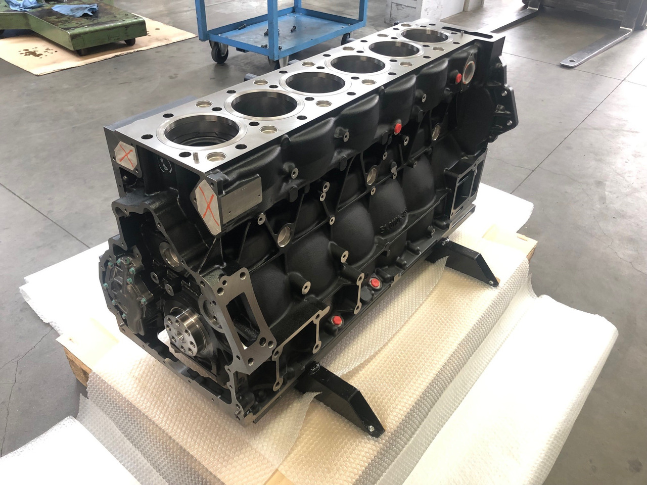 SHORTBLOCK MAN D2676 EURO 6c (camion) - Cilindru bloks - Kravas automašīna: foto 2 SHORTBLOCK MAN D2676 EURO 6c (camion) - Cilindru bloks - Kravas automašīna: foto 2