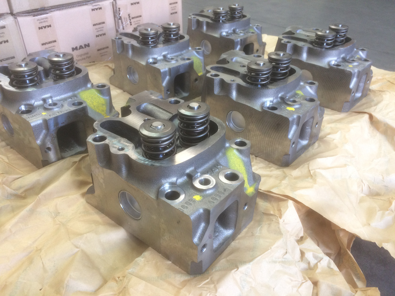 TESTATA MAN E2866 / E2876 / E2848 / E2842 - GAS - Motora galva: foto 4 TESTATA MAN E2866 / E2876 / E2848 / E2842 - GAS - Motora galva: foto 4