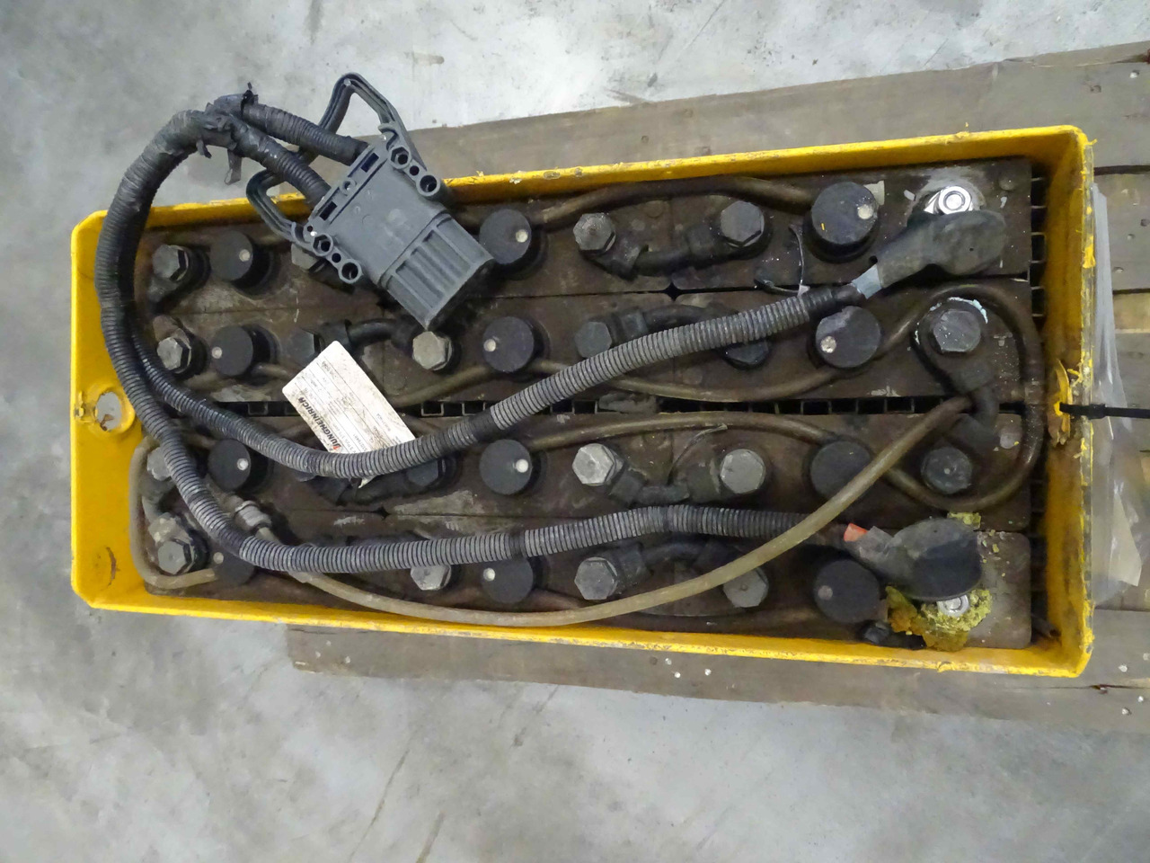 Jungheinrich 24V375AH - Akumulators - Iekraušanas tehnika: foto 3 Jungheinrich 24V375AH - Akumulators - Iekraušanas tehnika: foto 3