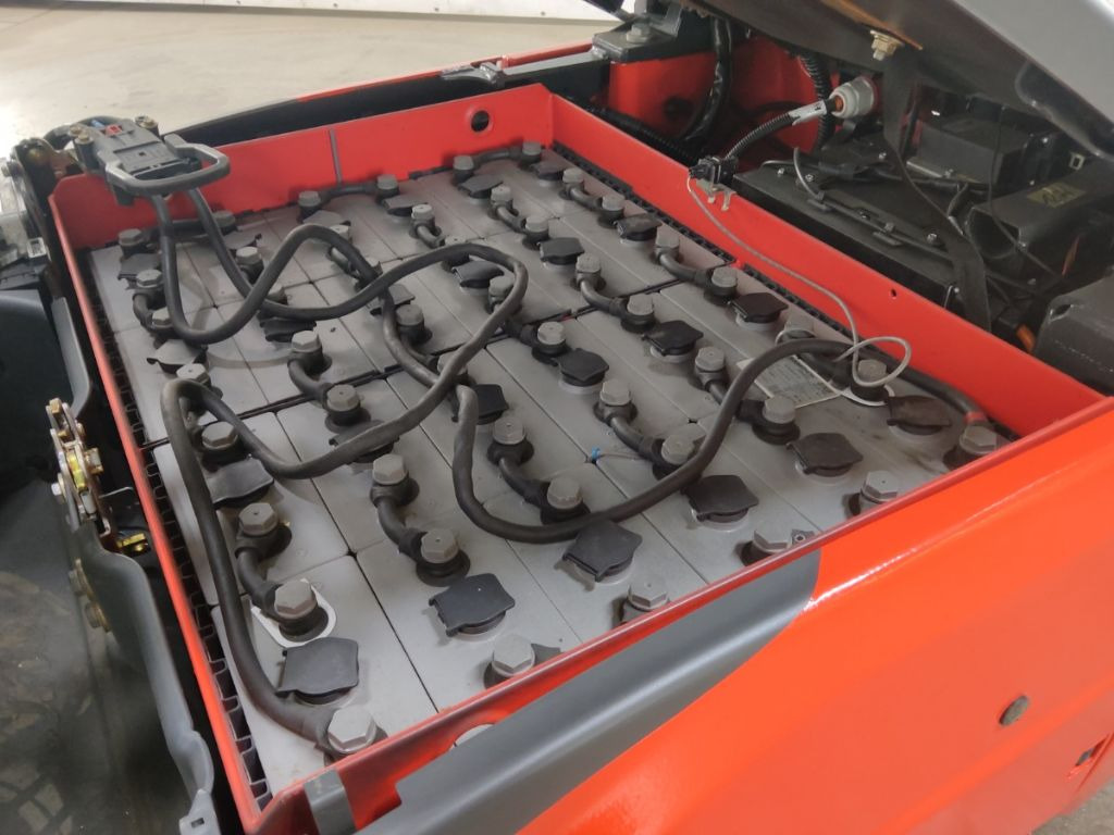 Linde E16-02 - Elektroiekrāvējs: foto 4 Linde E16-02 - Elektroiekrāvējs: foto 4