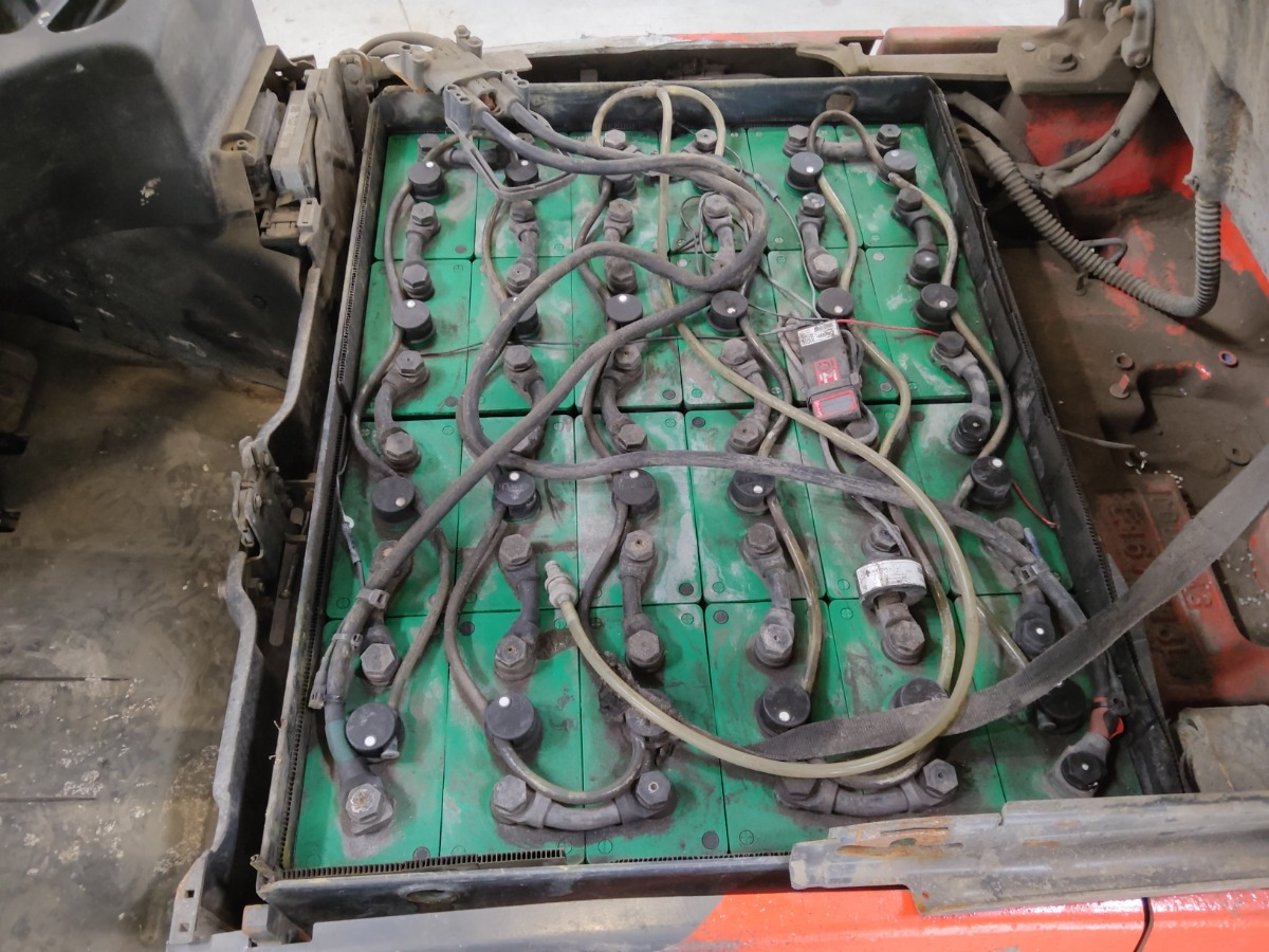 Linde E16-02 - Elektroiekrāvējs: foto 4 Linde E16-02 - Elektroiekrāvējs: foto 4