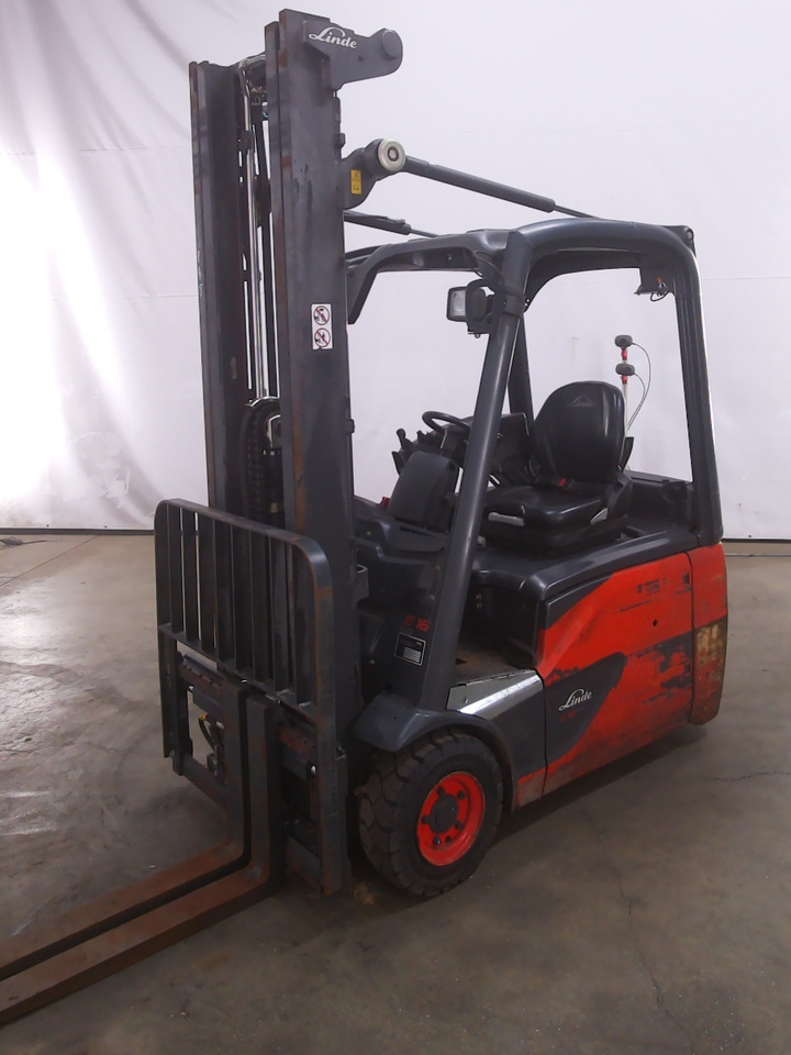 Linde E16 - Elektroiekrāvējs: foto 1 Linde E16 - Elektroiekrāvējs: foto 1
