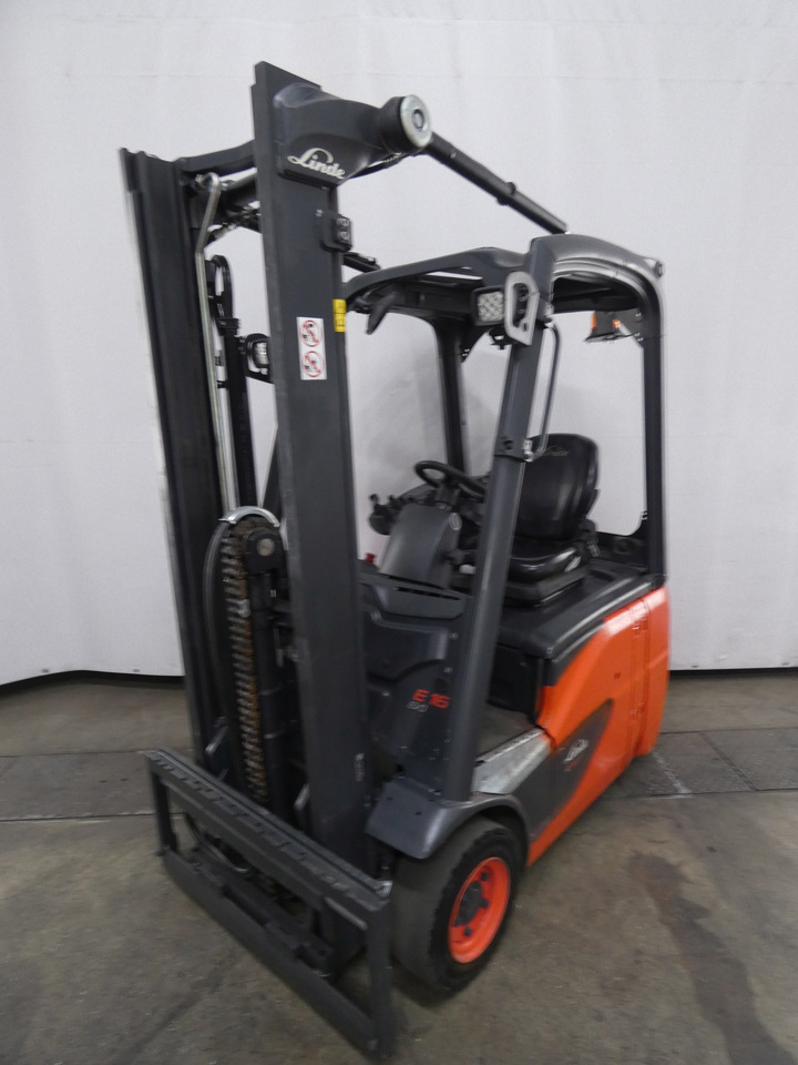 Linde E16C - Elektroiekrāvējs: foto 1 Linde E16C - Elektroiekrāvējs: foto 1