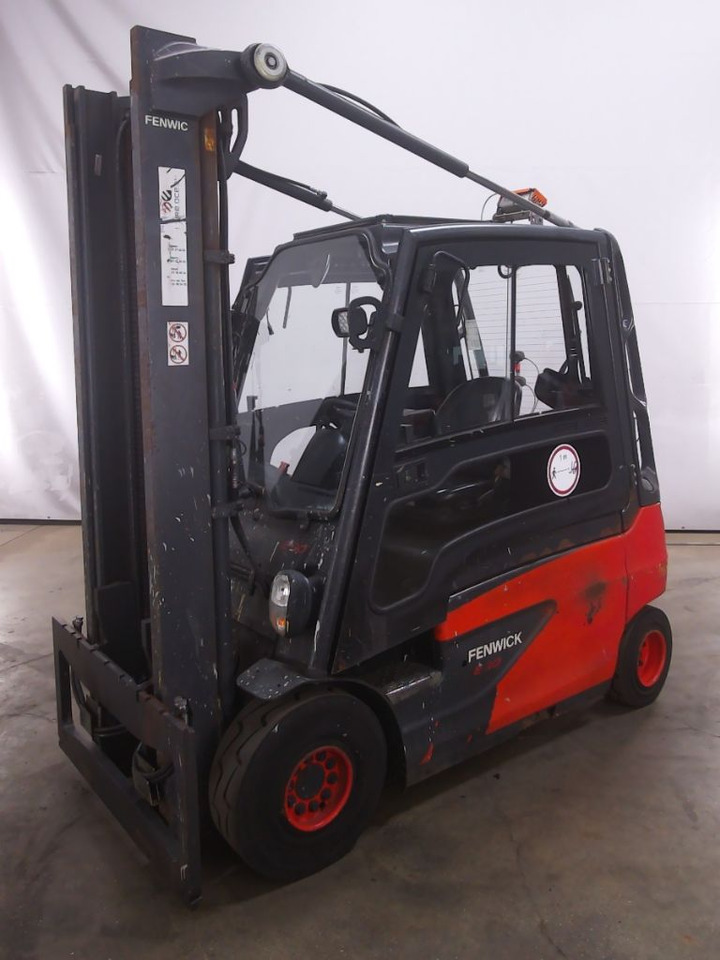 Linde E30L-01 - Elektroiekrāvējs: foto 1 Linde E30L-01 - Elektroiekrāvējs: foto 1