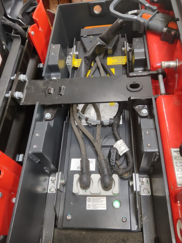 Linde N20CB/LIION - Komplektētājs: foto 4 Linde N20CB/LIION - Komplektētājs: foto 4