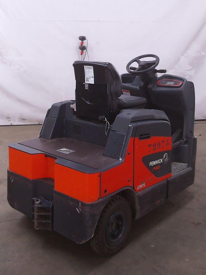 Linde P60 - Noliktavas vilcējs: foto 2 Linde P60 - Noliktavas vilcējs: foto 2