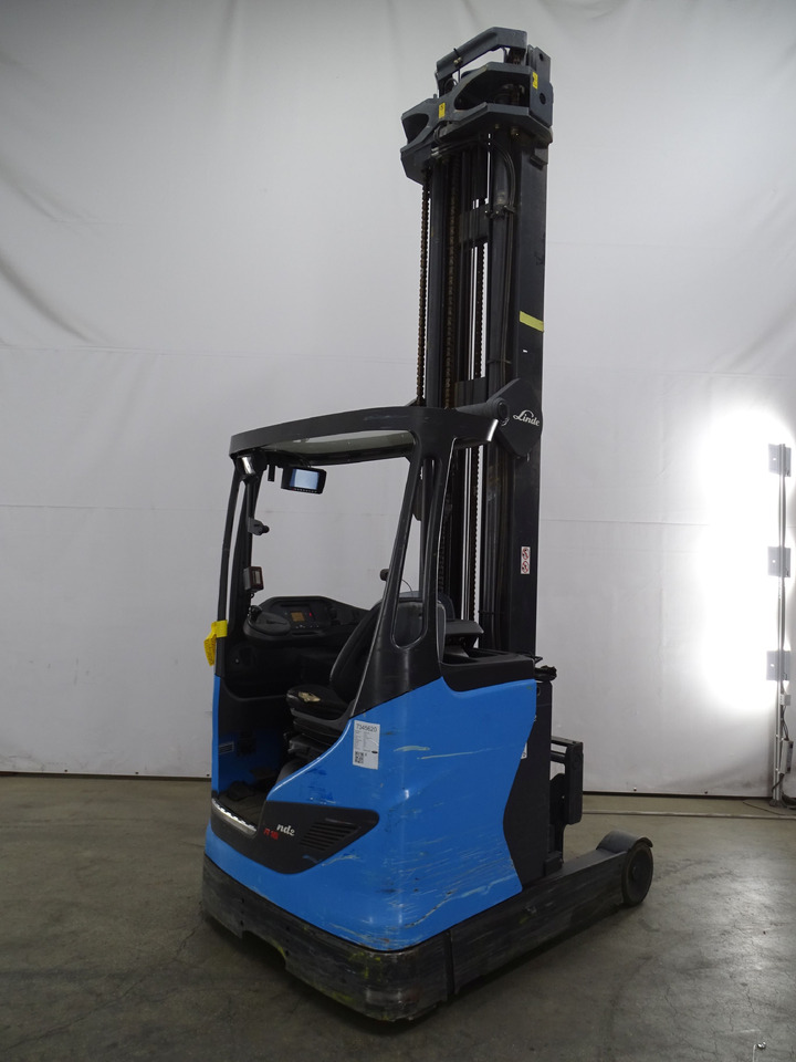 Linde R16HD-01 - Bīdmasta krautņotājs: foto 2 Linde R16HD-01 - Bīdmasta krautņotājs: foto 2