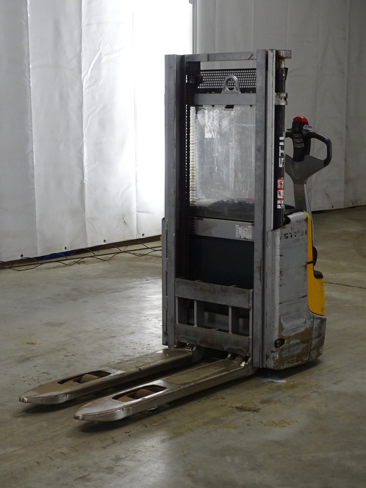 Still EXV12 - Krautņotājs: foto 1 Still EXV12 - Krautņotājs: foto 1